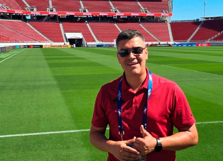 Eduardo Luis hace parte de Win Sports y RCN. FOTO: Instagram @eduardoluisfut