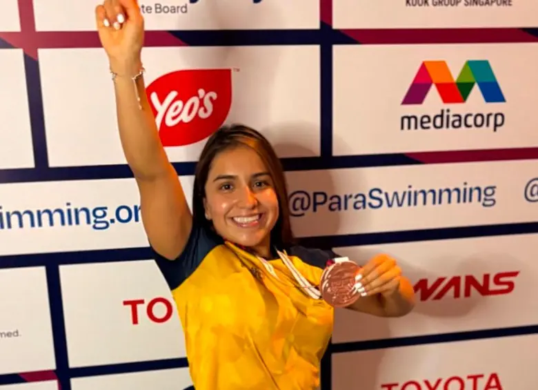 Sara Vargas Blanco le regalo nueva medalla a Colombia en el Mundial de Paranatación. FOTO: Tomada de redes sociales @saravargasblanco