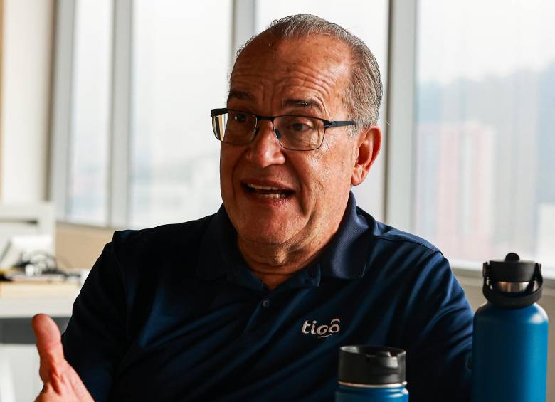 Carlos Blanco, presidente de Tigo, anunció inversiones por $8,5 billones en los próximos cuatro años para ampliar la cobertura 5G, fortalecer la infraestructura y consolidar la integración con Movistar en Colombia. FOTO Manuel Saldarriaga
