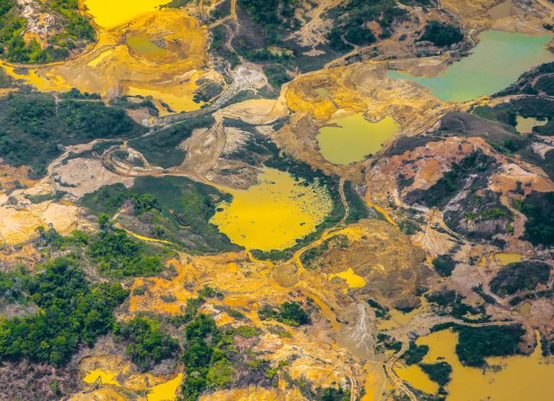 La minería ilegal en el Bajo Cauca antioqueño devasta la naturaleza. Solo en esta parte de Antioquia se perdieron más de 14.000 hectáreas de zonas verdes. FOTO MANUEL SALDARRIAGA