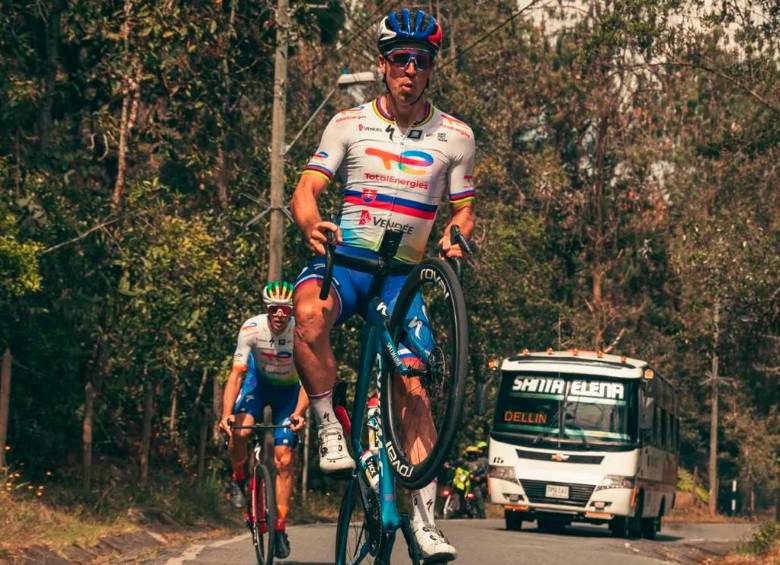 Annemiek van Vleuten viene eligiendo territorio paisa para sus entrenos. Foto: Instagram @petosagan/@pipecano_photo