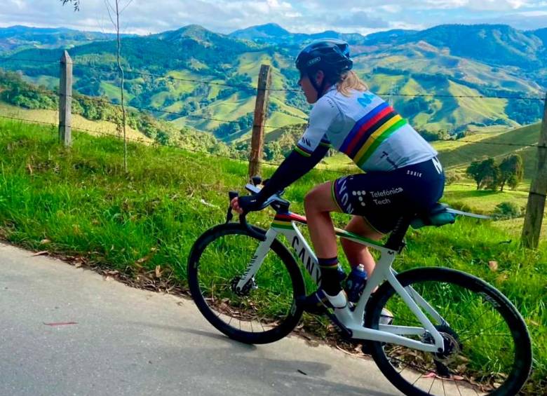 Peter Sagan y Sepp Kupps generan furor en su visita a Antioquia