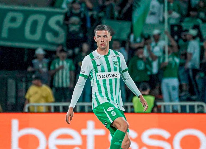 El zaguero Simón García, de 20 años, fue figura en el Mundial Sub-20 y se gana la confianza para actuar en Nacional. FOTO @nacionaloficial