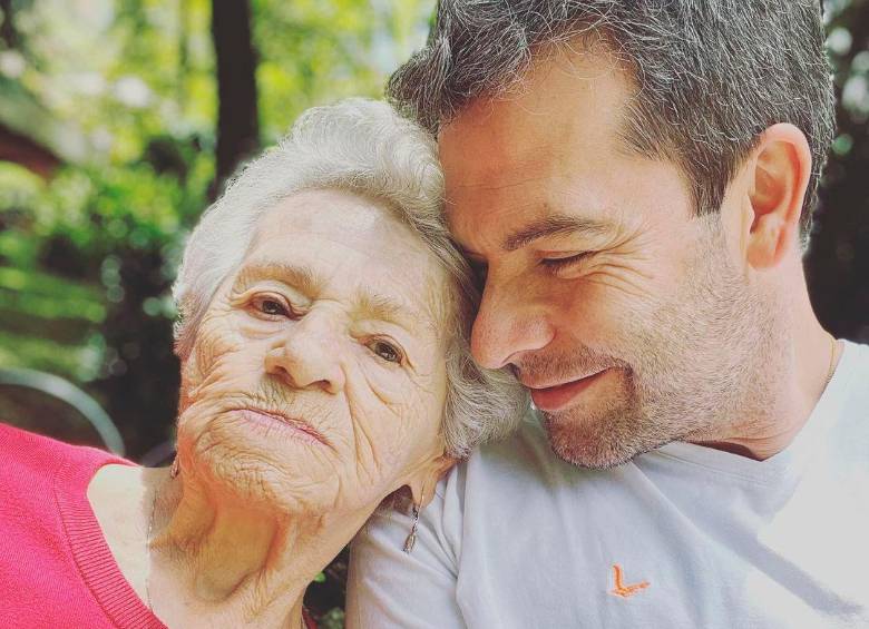 “Doña Tere”, de 92 años, falleció en la madrugada de este jueves en Medellín. FOTO Tomada de Instagram