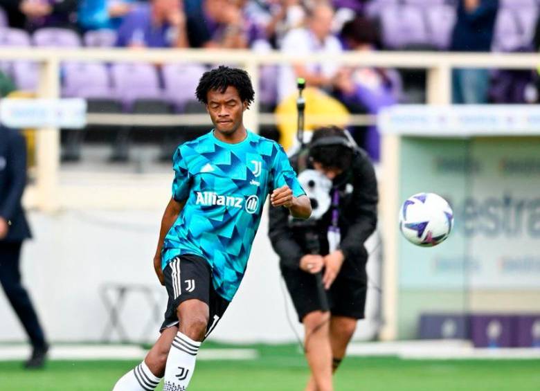 El antioqueño Juan Guillermo Cuadrado será el primer colombiano en entrar en acción en la Champions League. FOTO TOMADA @JUVENTUS