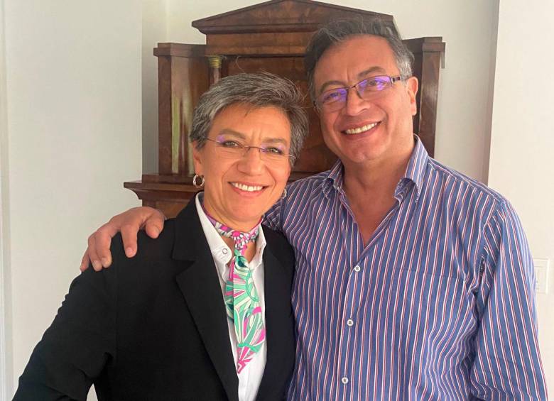 Claudia López y Gustavo Petro se reunieron para hablar de los asuntos de Bogotá, con miras a los próximos cuatro años. FOTO CORTESÍA