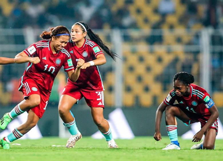 Gabriela Rodríguez, Cristina Motta y Linda Caicedo fueron determinantes en el triunfo de Colombia sobre el equipo nigeriano. FOTO: TOMADA DE TWITTER @FCFSeleccionCol