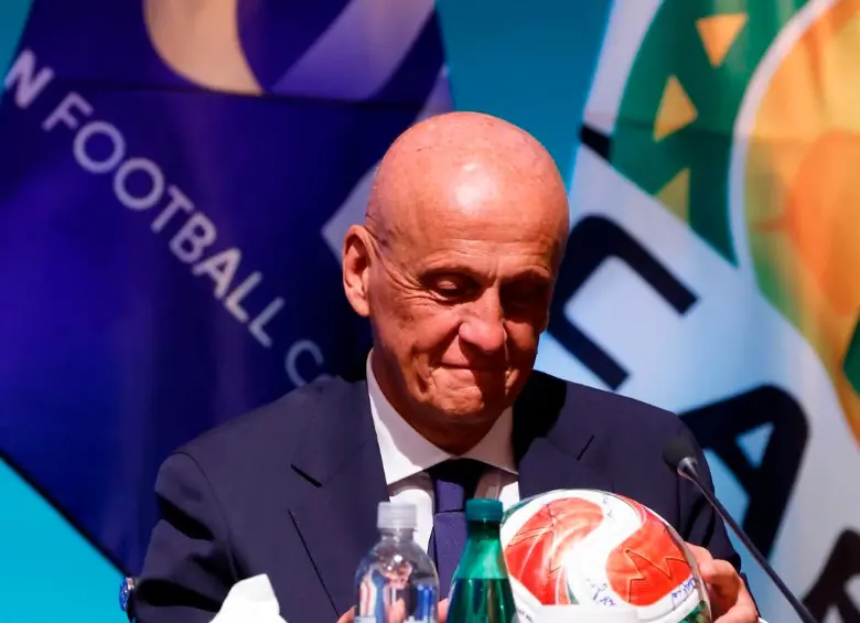 Pierluigi Collina es el Presidente del Comité de Árbitros de la FIFA. El italiano ofició como juez central en dos mundiales (2002 y 2006). FOTO: INSTAGRAM GIANNI_INFANTINO
