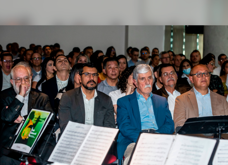 De izquierda a derecha: Carlos Lega, Juan Carlos González, Francisco José Sierra y José Velásquez. Foto: Jaime Pérez