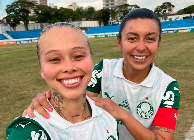 Ana Guzmán y Yoreli Rincón marcan su primer tanto en el Paulista Femenino. Foto: Tomada de redes @Palmeiras_FEM