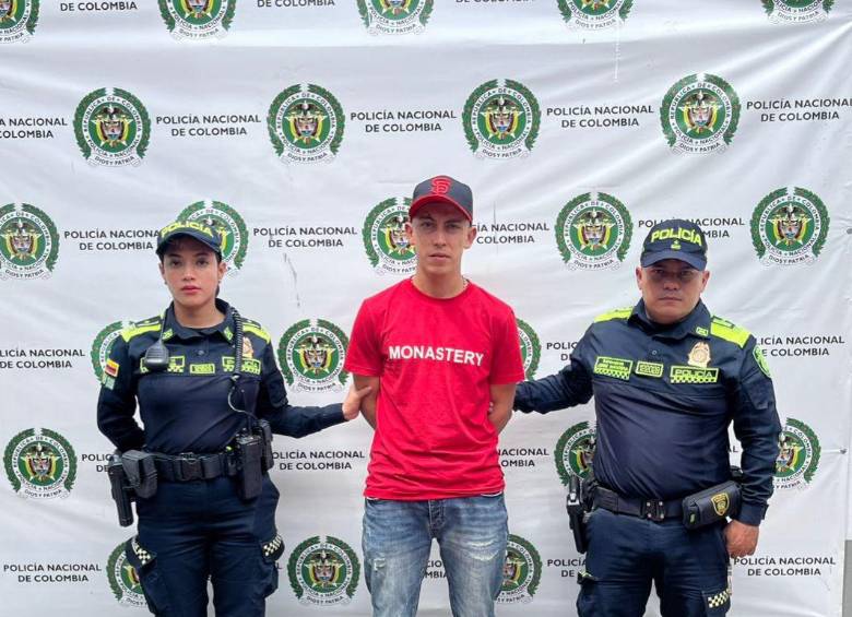 Este es Diego Alejandro Pérez Ramírez, señalado de cometer agresiones contra niñas y mujeres en el departamento. FOTO: Cortesía Gobernación de Antioquia