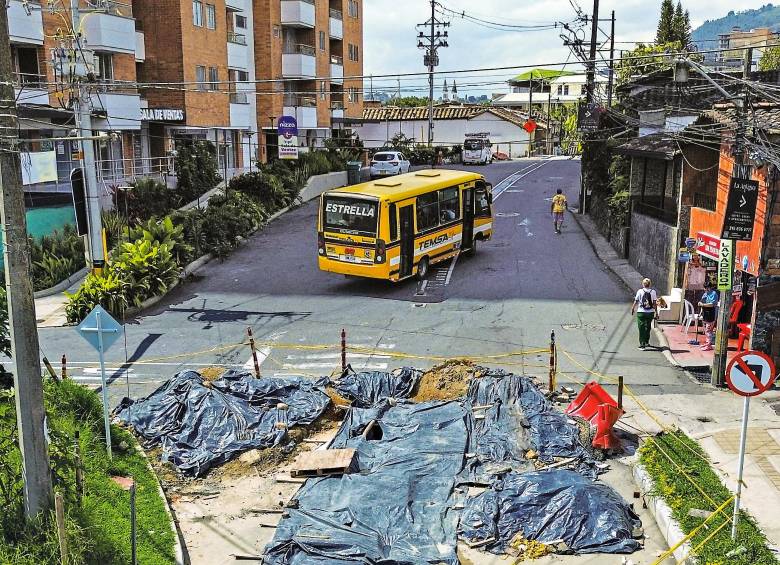 Obras en el sector La Ferrería, de La Estrella. FOTO Manuel Saldarriaga