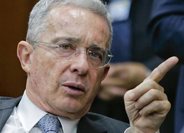 Álvaro Uribe fue llamado a la Corte Suprema para que declare dentro del proceso que se le sigue a Piedad Córdoba. FOTO COLPRENSA