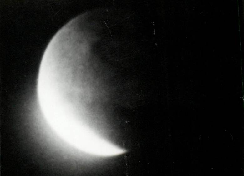 El explotador chino alunizó en diciembre de 2020 y toma muestras de la superficie lunar. FOTO Archivo