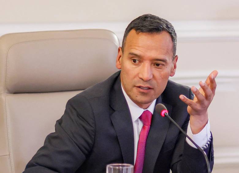 Pedro Sánchez afirmó que la Fuerza Pública activó investigación criminal, inteligencia, búsqueda y rescate para dar con el paradero de los aspirantes desaparecidos. FOTO: Presidencia