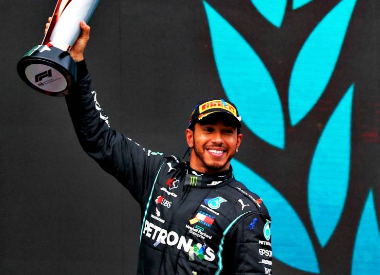 Lewis Hamilton abandona Mercedes tras ganar 6 títulos mundiales con ellos. FOTO @Lewis Hamilton