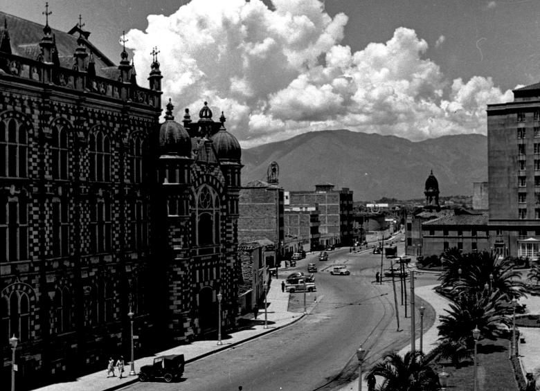El centenario Palacio de Calibío, en Medellín, estrena “pinta” 