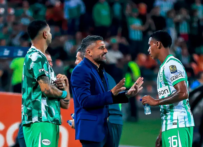 El técnico Javier Gandolfi aseguró que su relación con los jugadores verdolagas es muy buena y no hay ningún problema. FOTO JAIME PÉREZ