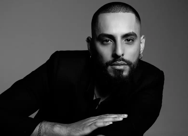 Más allá de ser músico, productor y compositor, Ciey se define como un creativo. En sus planes está hacer música para cine y porque no, entrar al mundo de la moda. FOTO Cortesía.