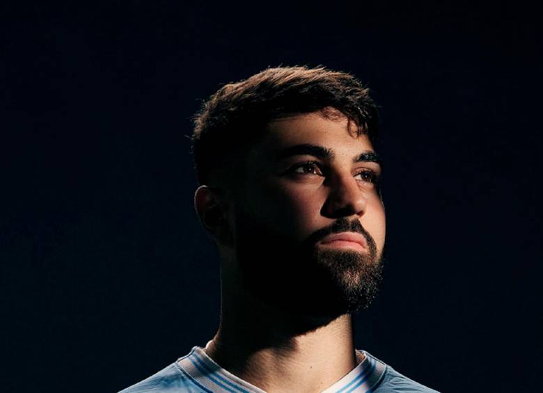 Josko Gvardiol es el segundo defensa más caro de la historia detrás del internacional inglés Harry Maguire, fichado por Manchester United por unos 93 millones de euros (unos 102 millones de dólares) en 2019.. FOTO TWITTER @ManCity