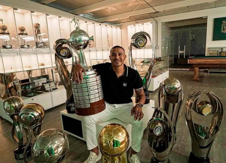 Macnelly Torres anó 10 títulos con Atlético Nacional, entre ellos, una Copa Libertadores. FOTO: INSTAGRAM MACNELLYTORRES010