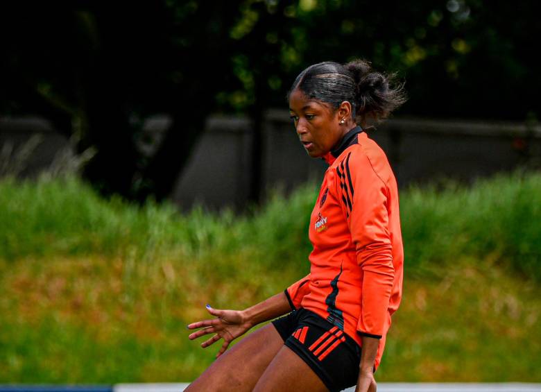 London Crawford en una de las prácticas tricolor. FOTO cortesía fcf