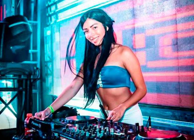Valentina se graduó de producción musical en la Academia Beats, en diciembre de 2020. Era DJ desde su adolescencia. FOTO cortesía