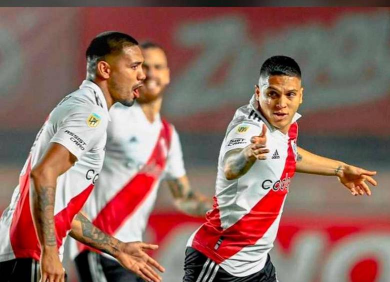 Quintero se presentó a su nuevo club a comienzos de agosto. Antes había jugado en Argentina con River Plate. FOTO: Tomada de Instagram @juanferquinterop