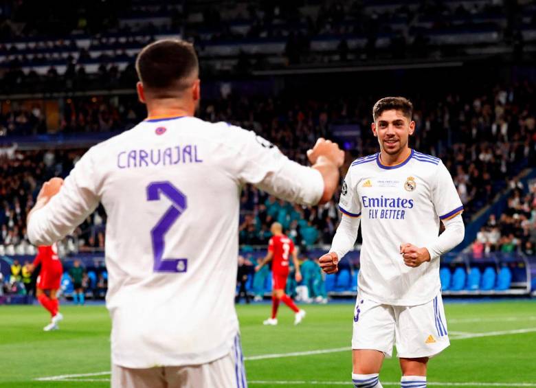 Los jugadores del Real Madrid en pleno celebraron su conquista en París. 