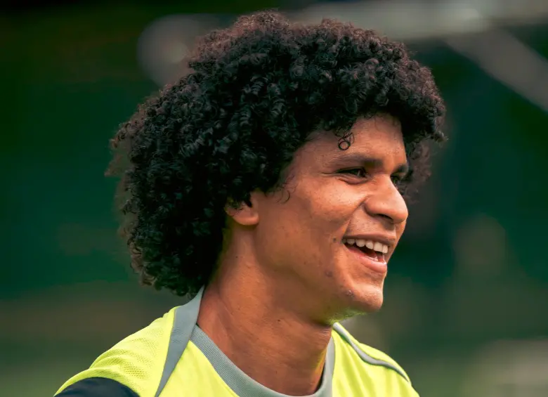 Eduard Bello durante una de las prácticas de Nacional. FOTO ATLÉTICO NACIONAL