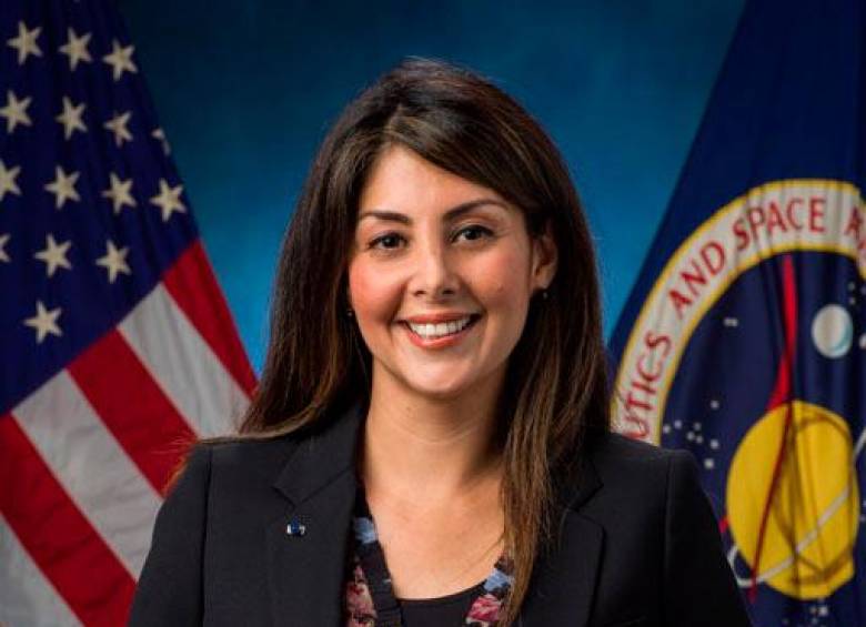 Diana Trujillo nació en Cali, tiene 39 años, es ingeniera y la primera mujer latinoamericana en ser parte del programa de Academia de la NASA. FOTO: NASA