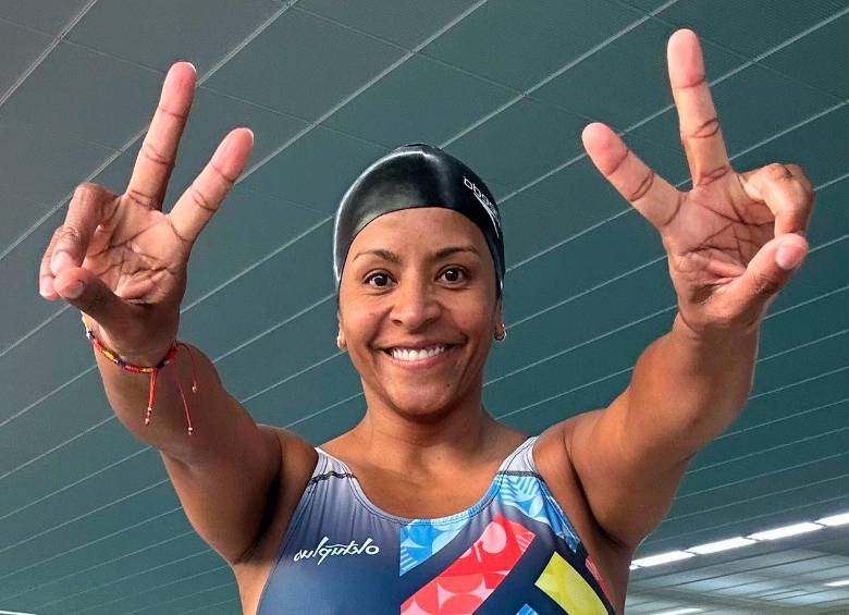 La alegría de Ángela Rojas es una muestra de que las segundas oportunidades en la vida son posibles y que se puede brillar y sonreír en medio de las dificultades, con la solidaridad de los demás. FOTO cortesía ángela rojas