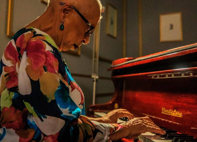 A partir de este año, el Día Mundial de Piano se celebrará en Medellín en homenaje a la maestra Teresita Gómez. Foto Camilo Suárez. 