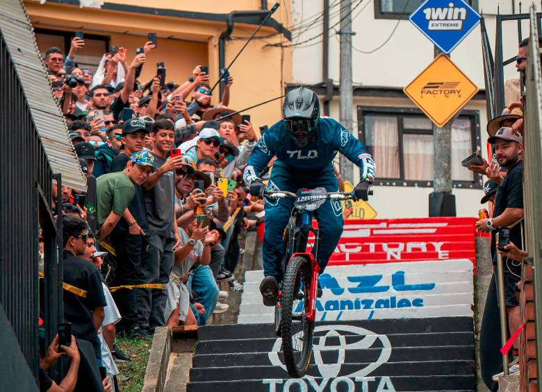 Julián volvió y está dispuesto a volver a triunfar en su deporte como ya lo hizo en la vida. FOTO INSTAGRAM JULIAN RESTREPO