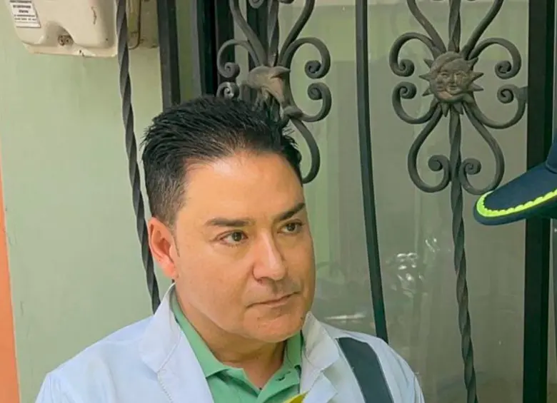 Misael Cadavid fue capturado en su consultorio del municipio de San Luis (oriente antioqueño). FOTO: POLICÍA