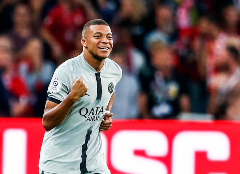 El partido en el estadio Pierre-Mauroy terminó 7-1 en favor del PSG de Mbappé. FOTO EFE