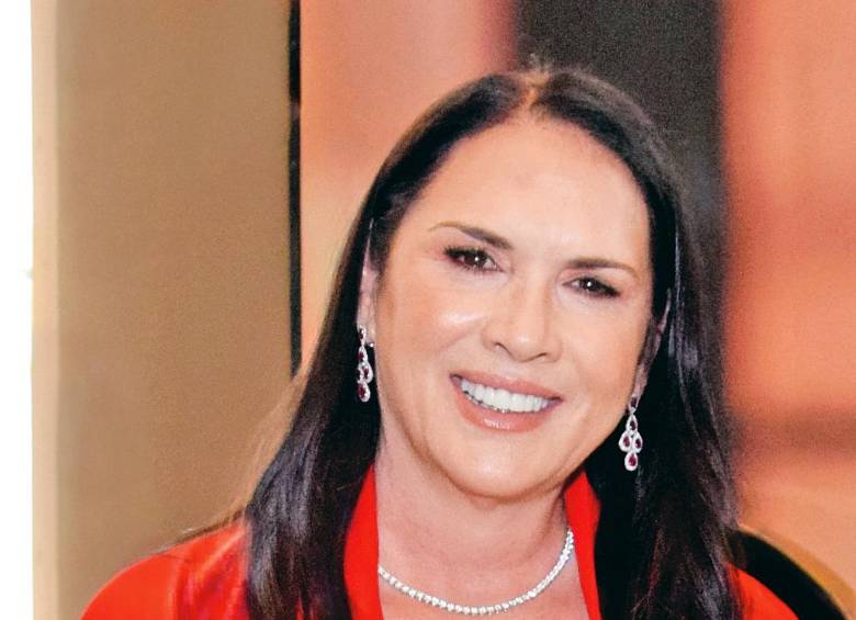 Dislicores siembra fragmentos de coral y da valor a las botellas