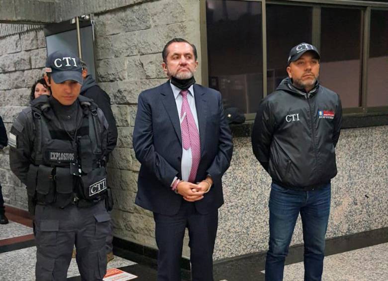 El congresista fue capturado el pasado 7 de junio por agentes del CTI, quienes lo abordaron una vez salió del Congreso en Bogotá. FOTO Cortesía