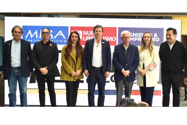 Los dirigentes de los tres partidos destacaron que esta coalición no responde a acuerdos coyunturales, sino a una plataforma de trabajo común. FOTO: X @sergio_fajardo