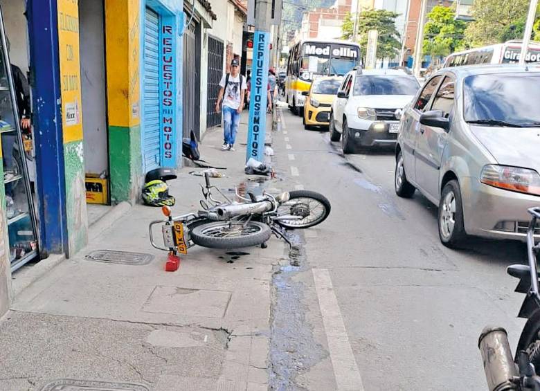 Este accidente sucedió en Bello. Una mujer de 72 años murió en el sitio. Foto: Cortesía. 
