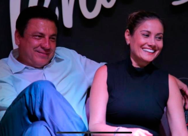 En la imagen el senador liberal Miguel Ángel Pinto junto a su esposa, Claudia Lucero López, quien falleció en la madrugada de este viernes tras luchar por dos años contra el cáncer. FOTO CORTESÍA