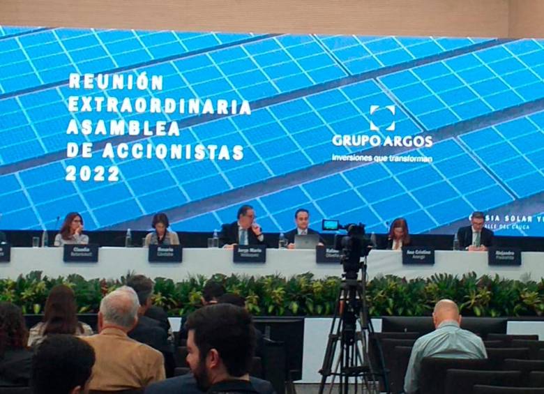 La asamblea de Grupo Argos se celebró en la sede El Poblado de la Cámara de Comercio de Medellín. FOTO El Colombiano