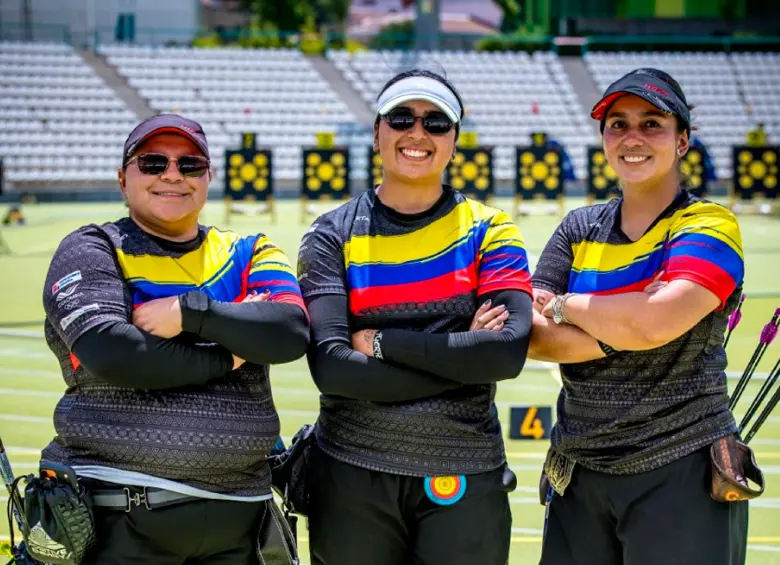 Alejandra Usquiano, Mariana Rodríguez y Sara López celebraron en Madrid. FOTO CORTESÍA FEDEARCO