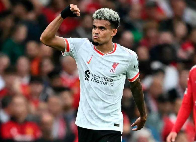 Luis Díaz buscará su quinto título con el Liverpool, al que llegó en 2021. FOTO: AFP