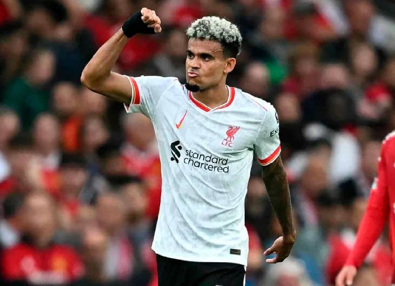 Luis Díaz, entre las sensaciones del Liverpool, cual al que llegó en 2021. FOTO AFP