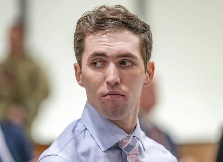 Tyler Robinson, de 23 años, está acusado del asesinato del activista conservador Charlie Kirk, ocurrido durante un evento en la Universidad del Valle de Utah en septiembre de 2025. FOTO: Getty Images. 