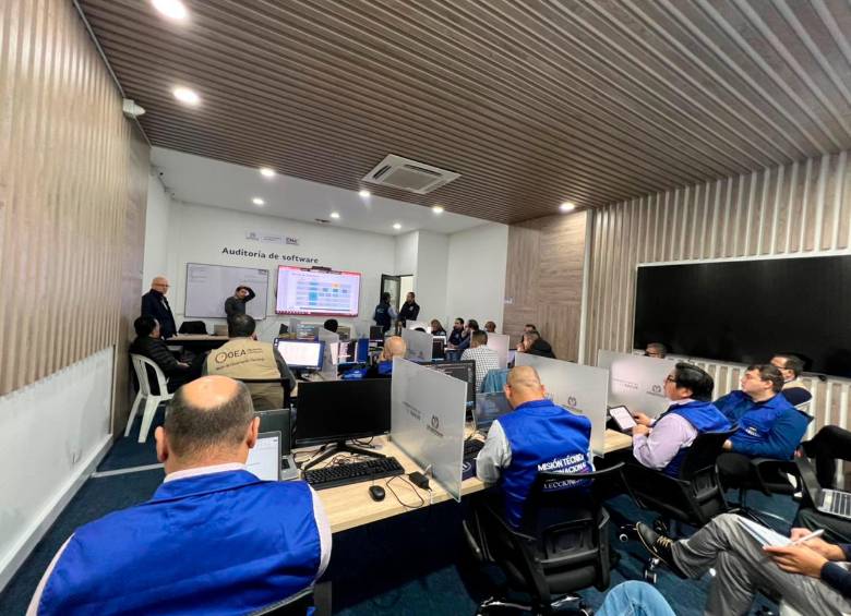 Los centros de votación se abrieron a las 8 a.m. y se cerrarán a las 4 p.m. FOTO: CORTESÍA REGISTRADURÍA. 