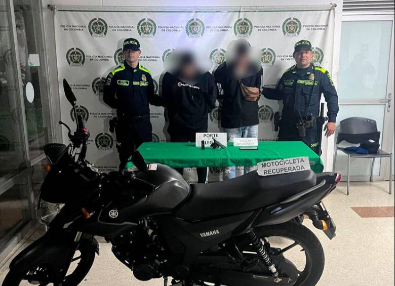Los hombres capturados quedaron a disposición de la Fiscalía. FOTO: Cortesía.