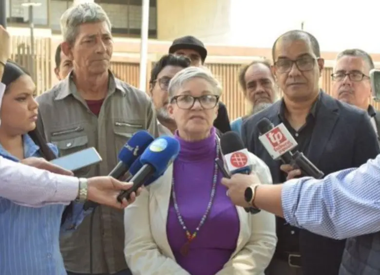 La abogada María Alejandra Díaz pide un salvoconducto para salir de Venezuela, donde permanece asilada en la embajada de Colombia en Caracas. FOTO: REDES SOCIALES