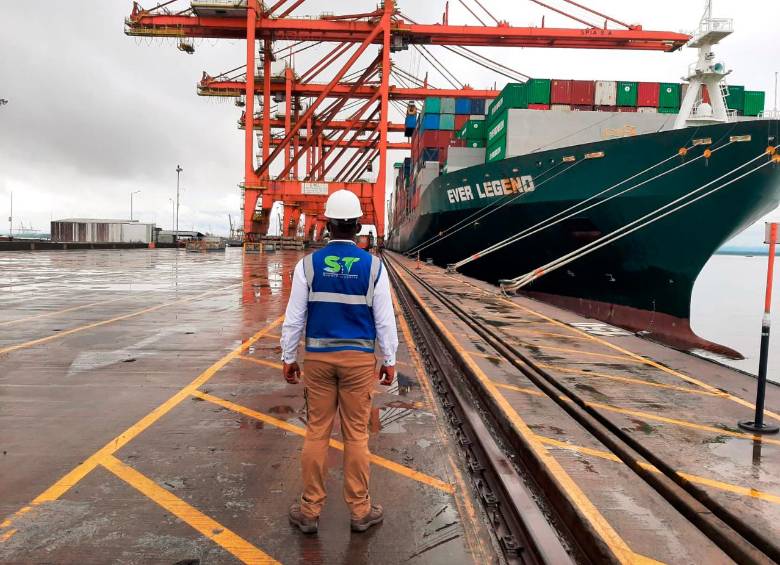 Gobierno busca reducir el déficit comercial con China. FOTO CORTESÍA DE SUPERTRANSPORTE. 